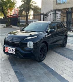 ميتسوبيشي اوتلاندر